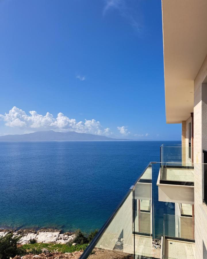 Mamani Apartments Saranda Exterior photo